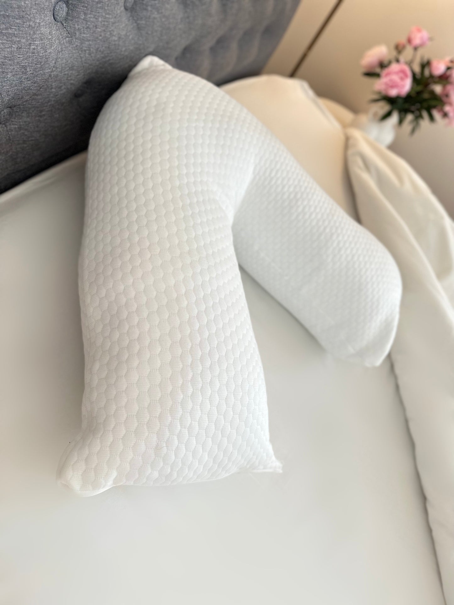 Serenity V-Shaped Firm-Support Pillow